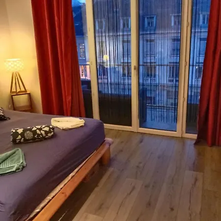 Apartment Insolite 20 *